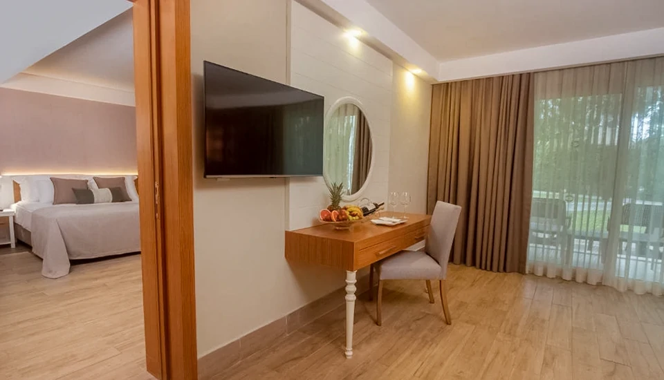 هتل شروود اکسکلوسیو کمر آنتالیا